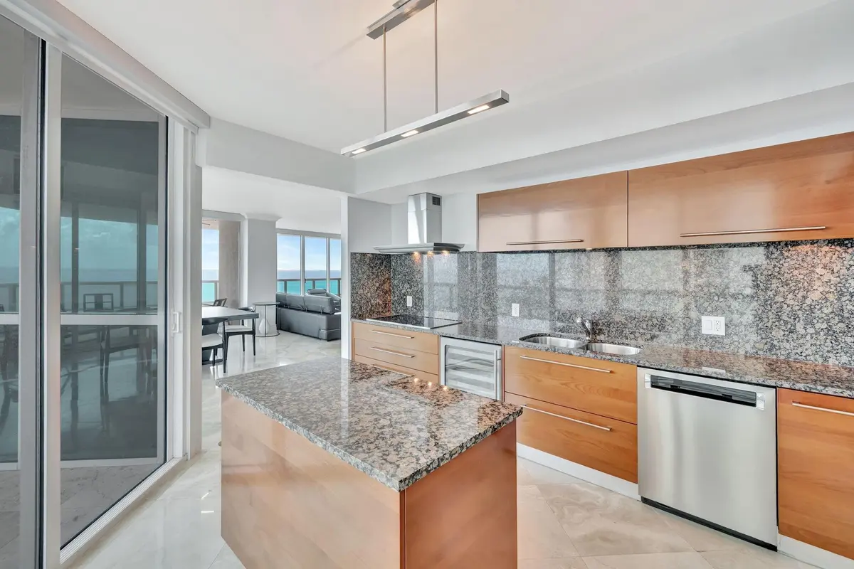 Photo 5 at 101 S Fort Lauderdale Beach Boulevard 1405, Fort Lauderdale