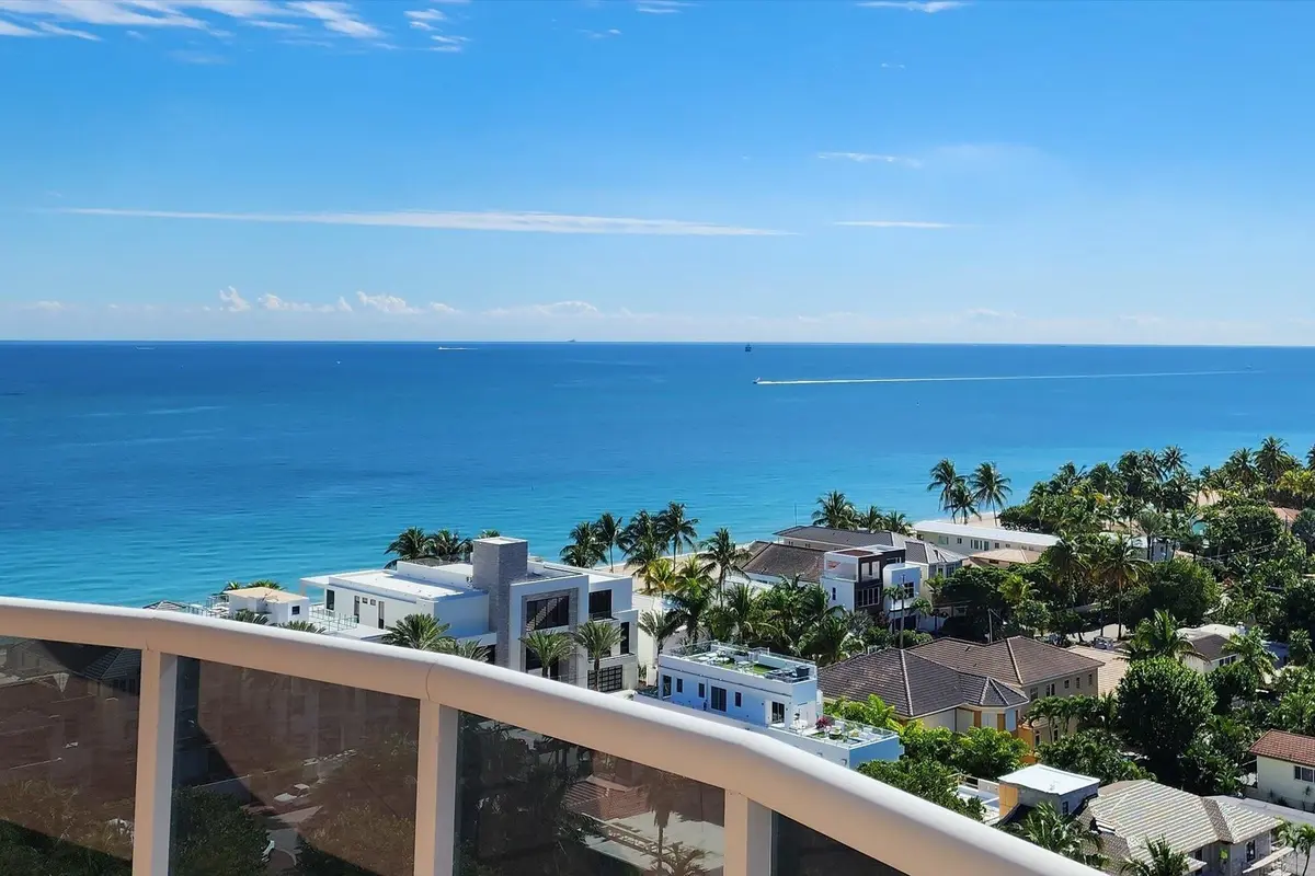 Photo 5 at 3100 N Ocean Boulevard 1408, Fort Lauderdale
