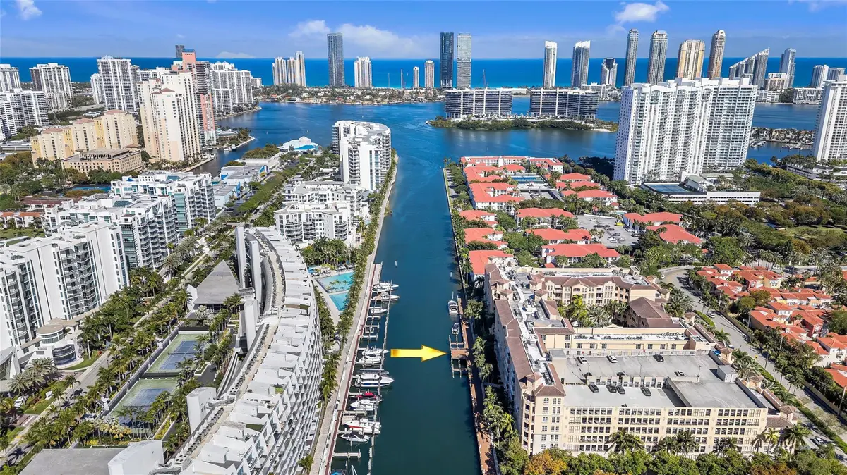 Photo 2 at 3001 NE 185th Street 111, Aventura