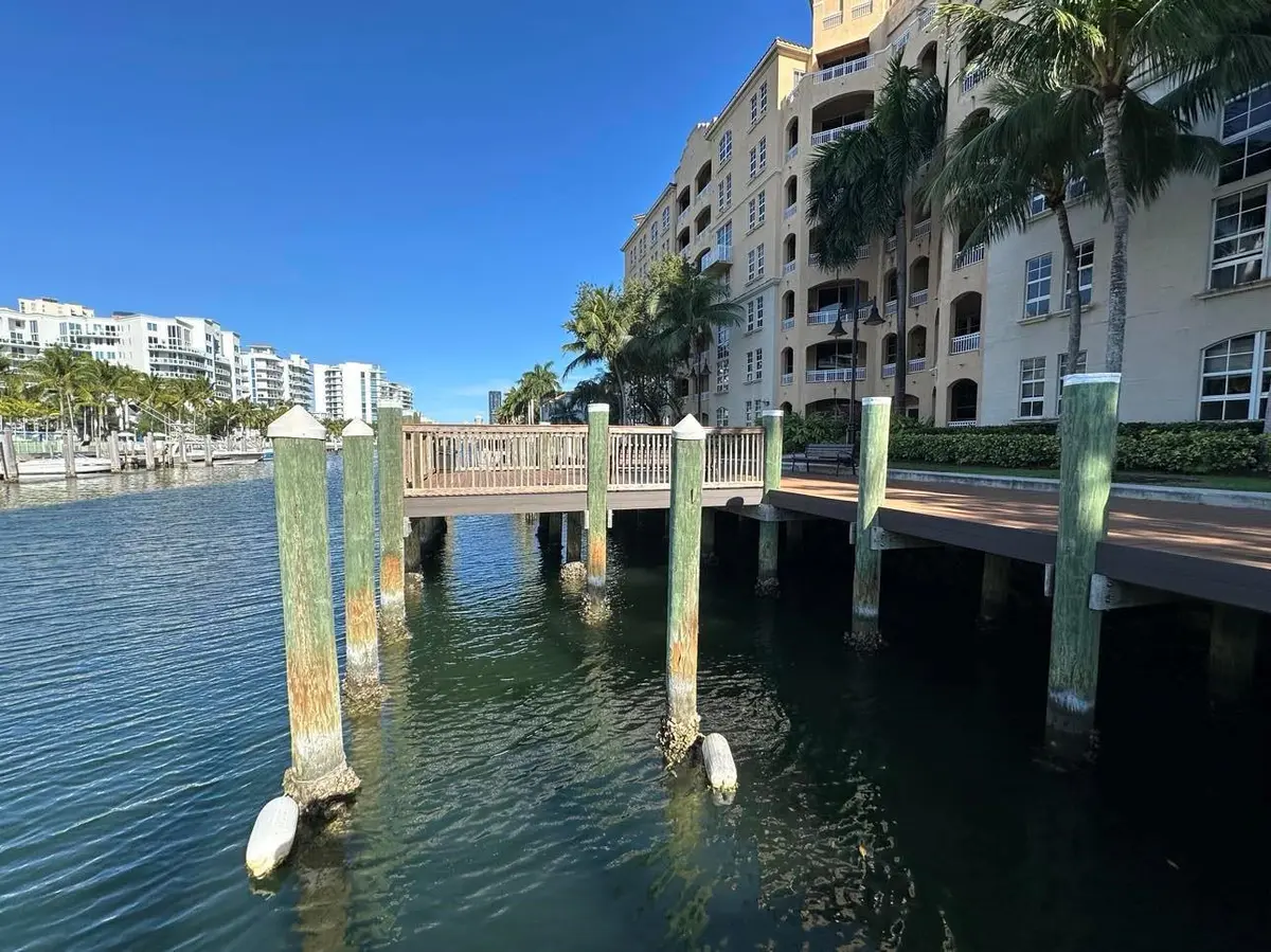 Photo 8 at 3001 NE 185th Street 111, Aventura