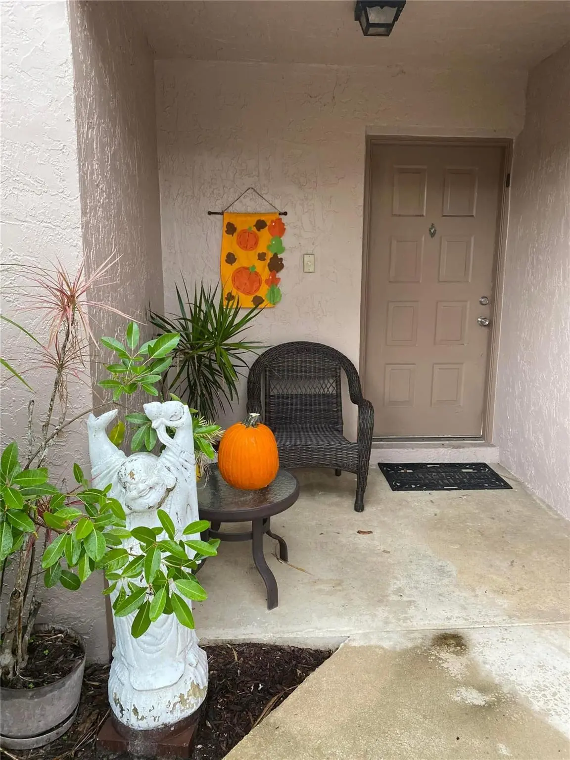 Photo 4 at 1668 Cypress Pointe Drive 1668, Coral Springs
