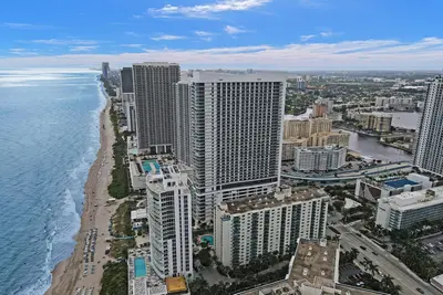 4001 S Ocean Drive 5k, Hollywood – Condominium for sale
