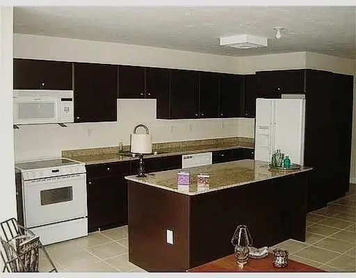 Photo 5 at 236 E 56th Street, Hialeah