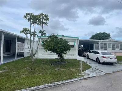 1888 SW 85th Avenue, Davie – sold