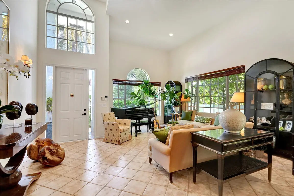 Photo 6 at 2614 Clematis Place, Fort Lauderdale