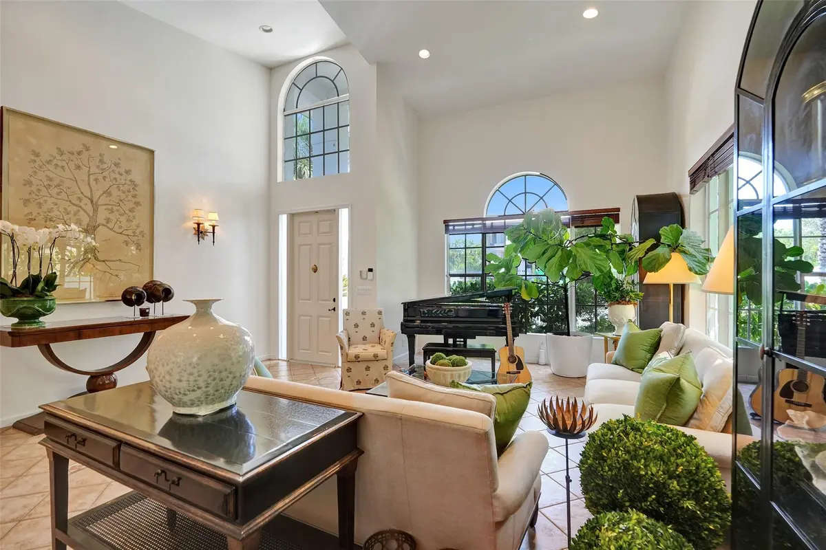 Photo 8 at 2614 Clematis Place, Fort Lauderdale