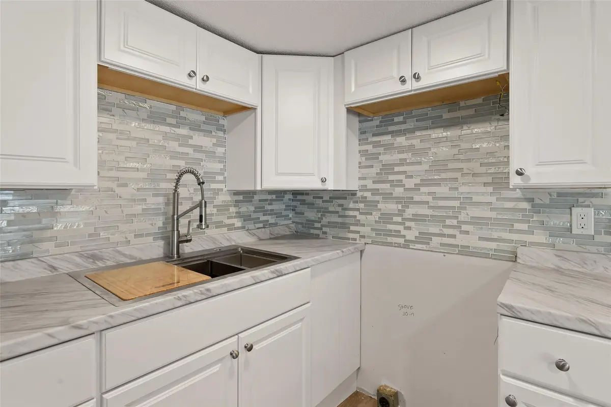 Photo 4 at 7897 SE Swan Avenue, Hobe Sound