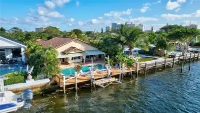 305 S Riverside Drive, Pompano Beach – sold