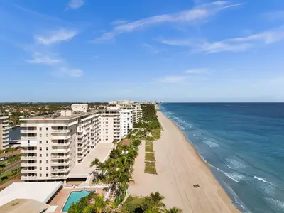 1051 Hillsboro Mile 305E, Hillsboro Beach – sold