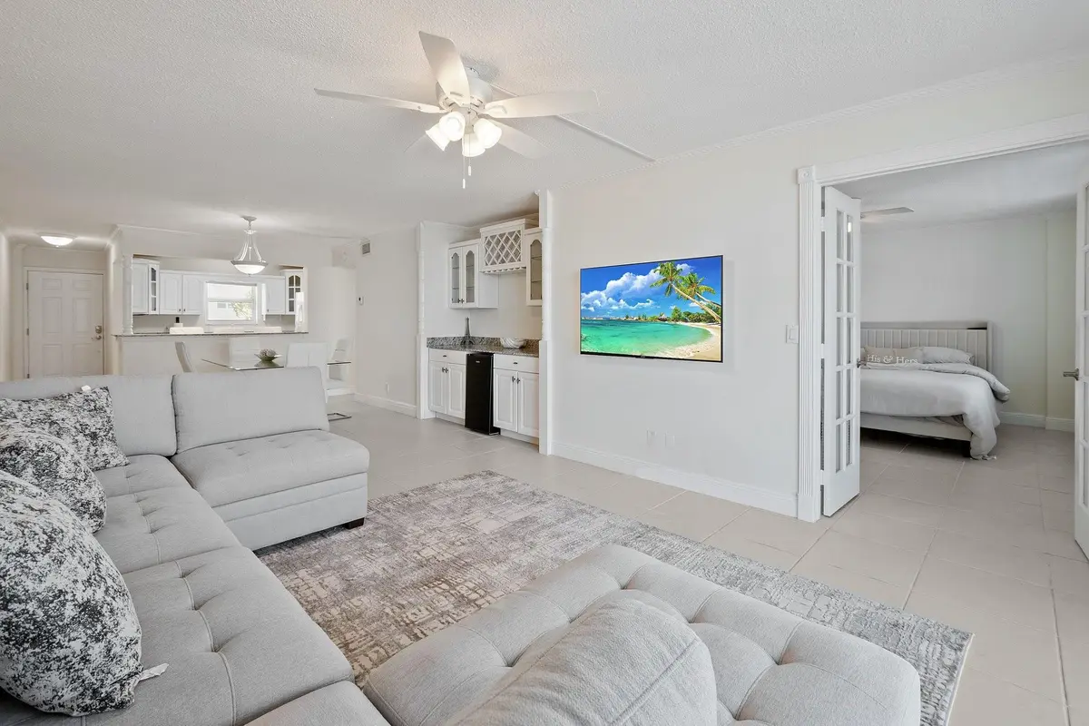 Photo 7 at 1051 Hillsboro Mile 305E, Hillsboro Beach