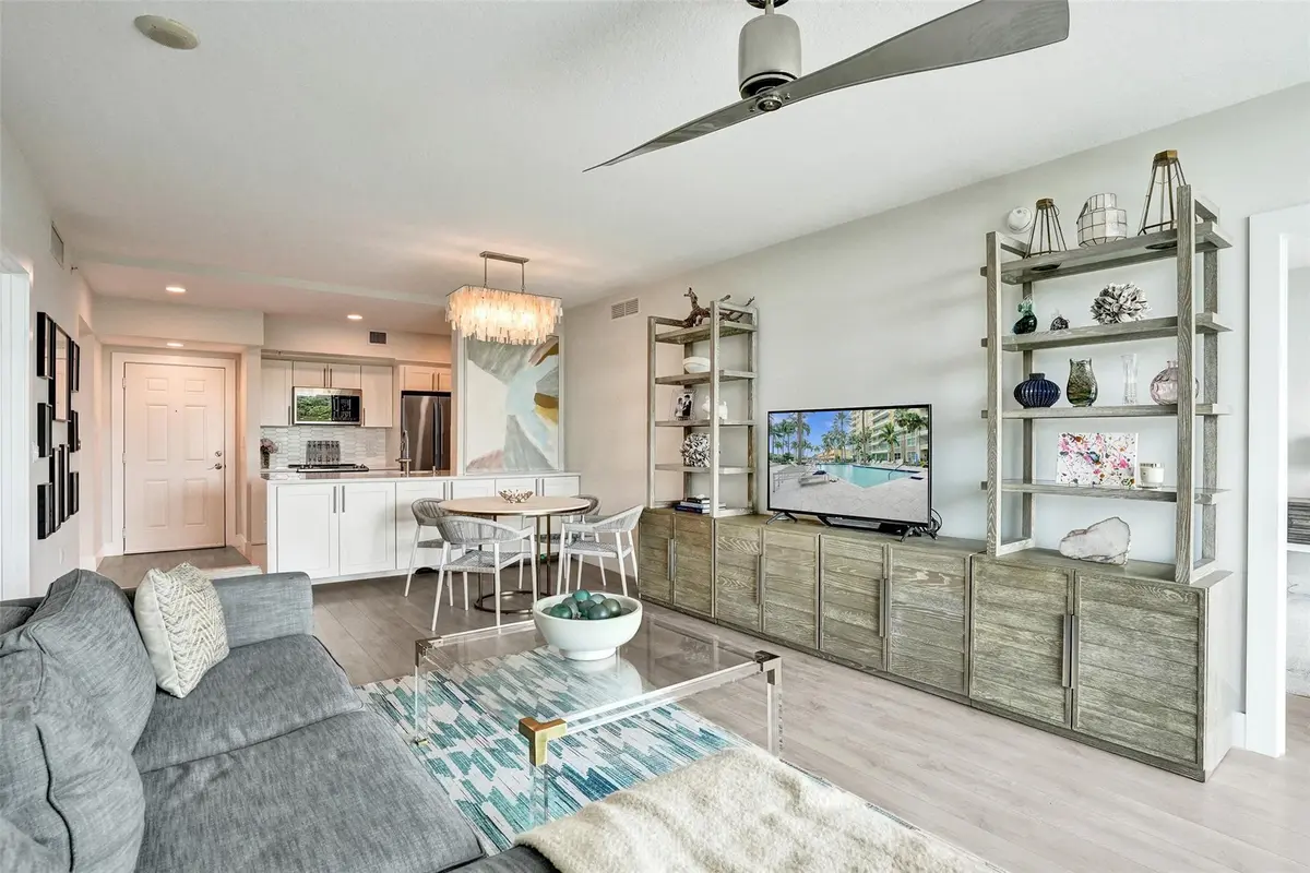 Photo 6 at 700 E Boynton Beach Boulevard 406, Boynton Beach