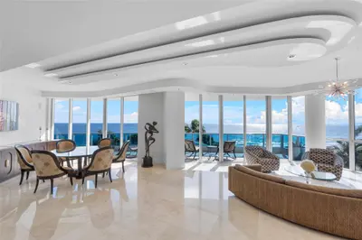 1600 S Ocean Boulevard 301, Lauderdale-By-The-Sea – sold