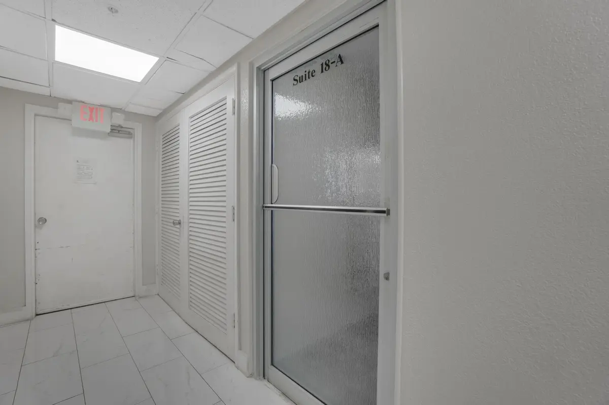 Photo 5 at 1720 E Harrison Street 18-A, Hollywood