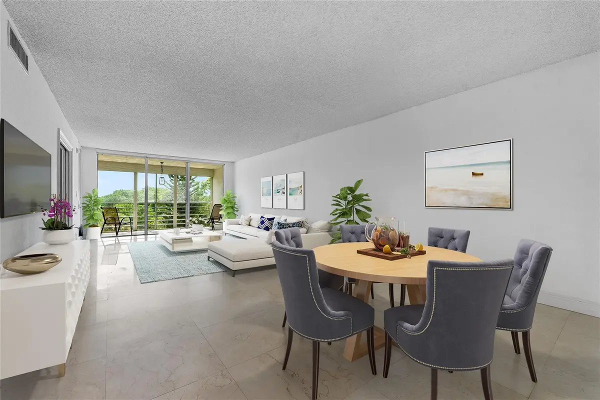 Photo 2 at 535 Oaks Drive 508, Pompano Beach