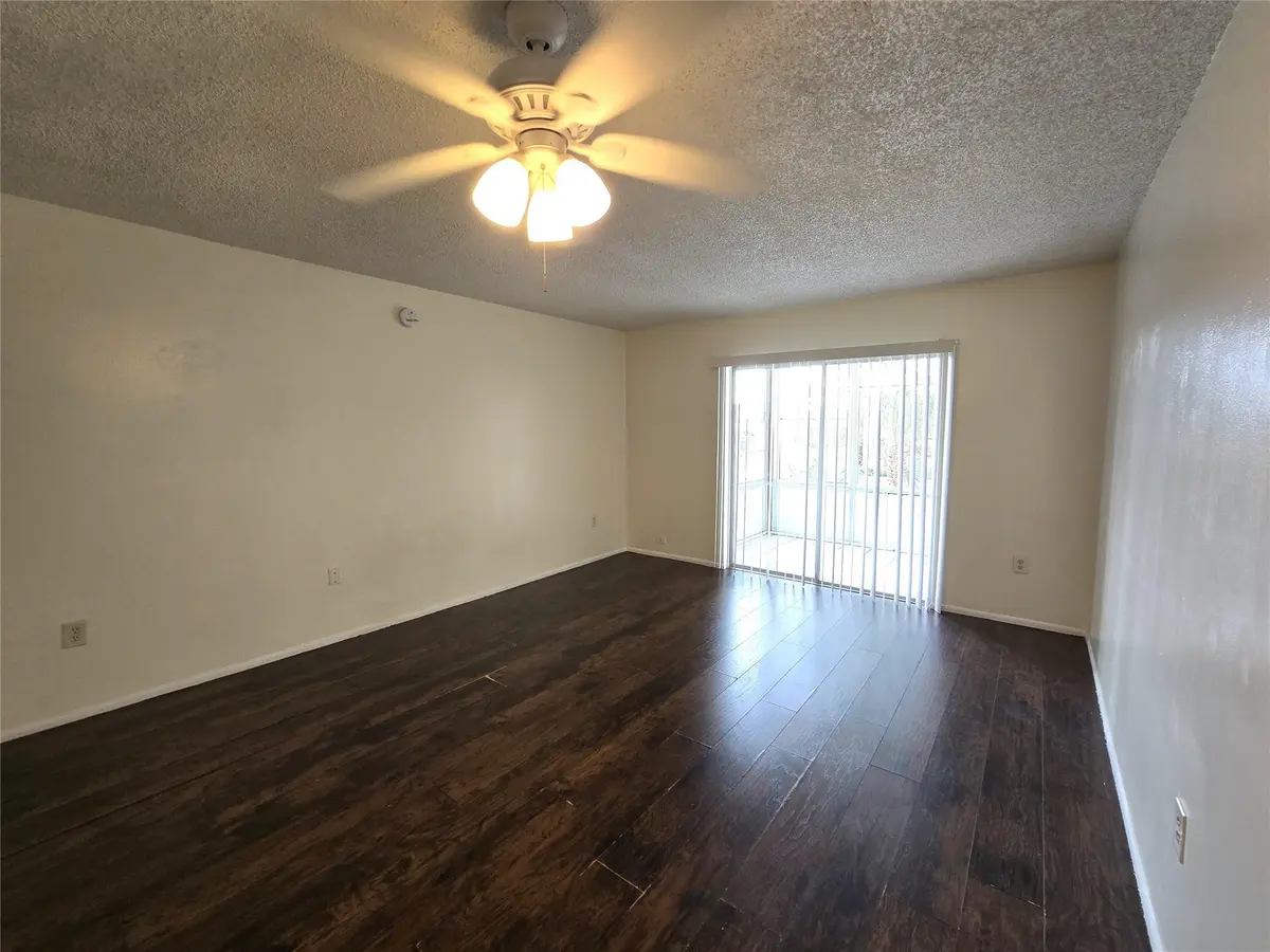 Photo 7 at 4334 NW 9th Avenue 9-3B, Deerfield Beach