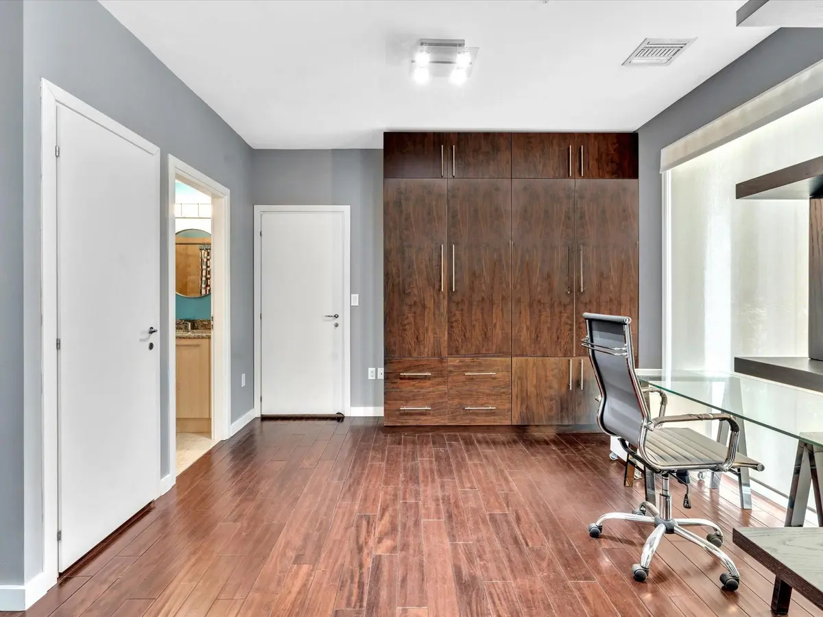 Photo 7 at 733 NE 4th Avenue 733, Fort Lauderdale
