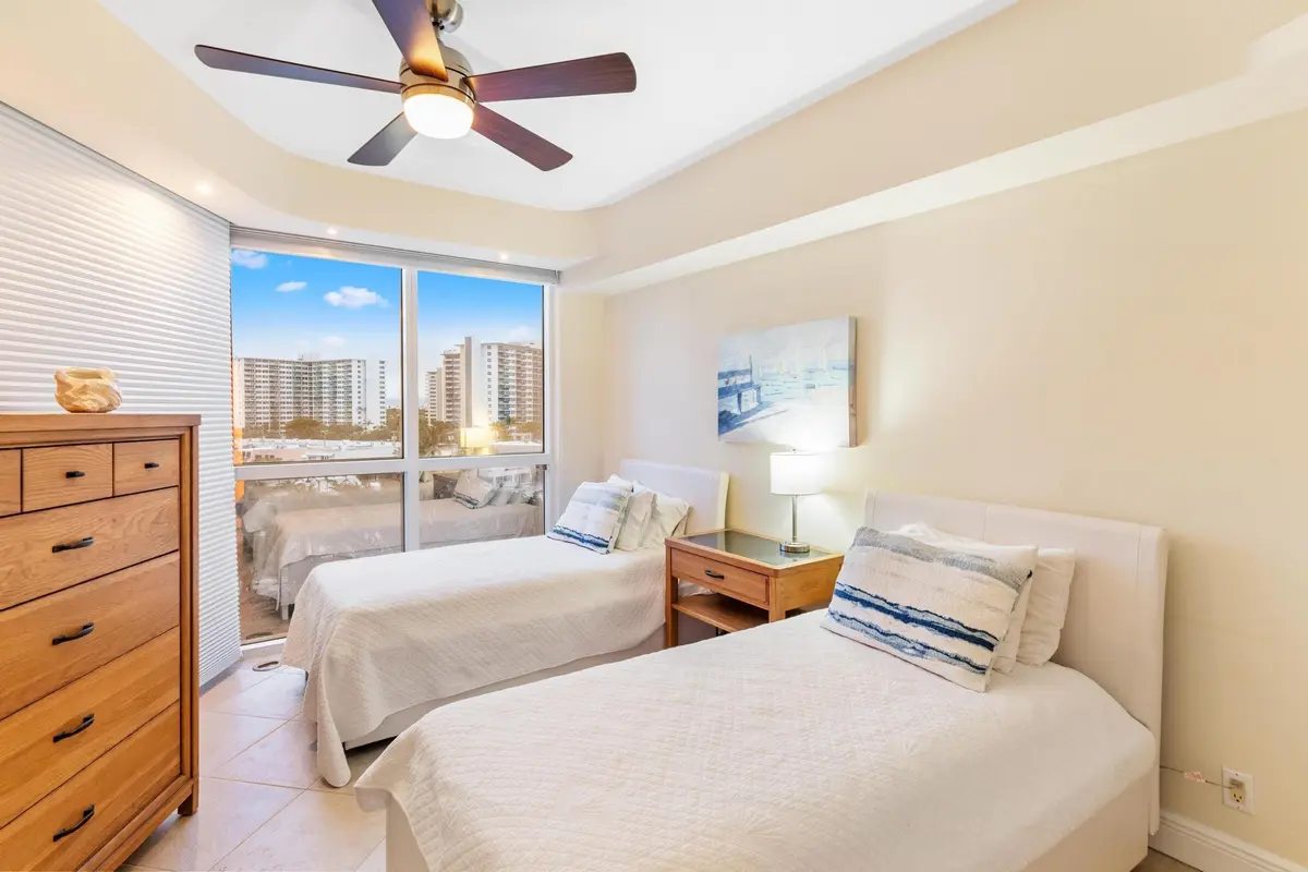 Photo 7 at 3100 N Ocean Boulevard 604, Fort Lauderdale