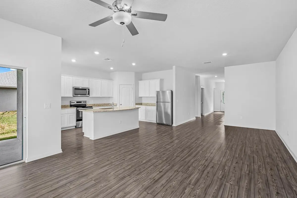 Photo 4 at 7926 105th Avenue, Vero Beach