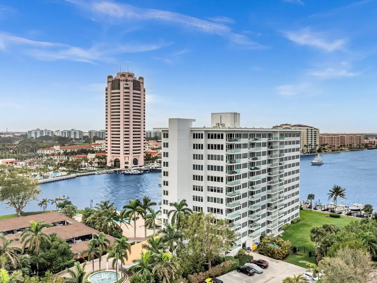 Photo 53 at 701 E Camino Real 4e, Boca Raton