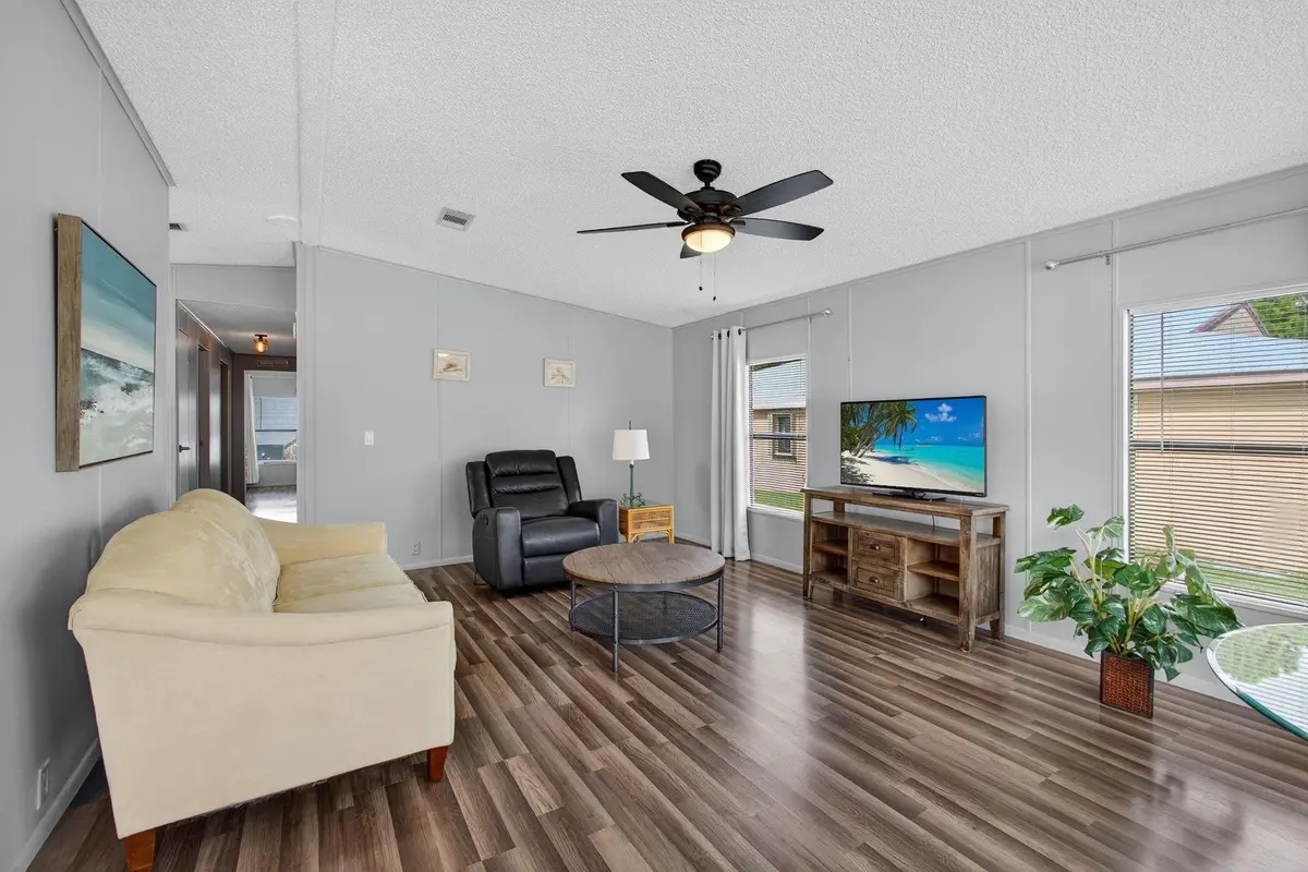 Photo 4 at 13981 Gorrion Court, Fort Pierce