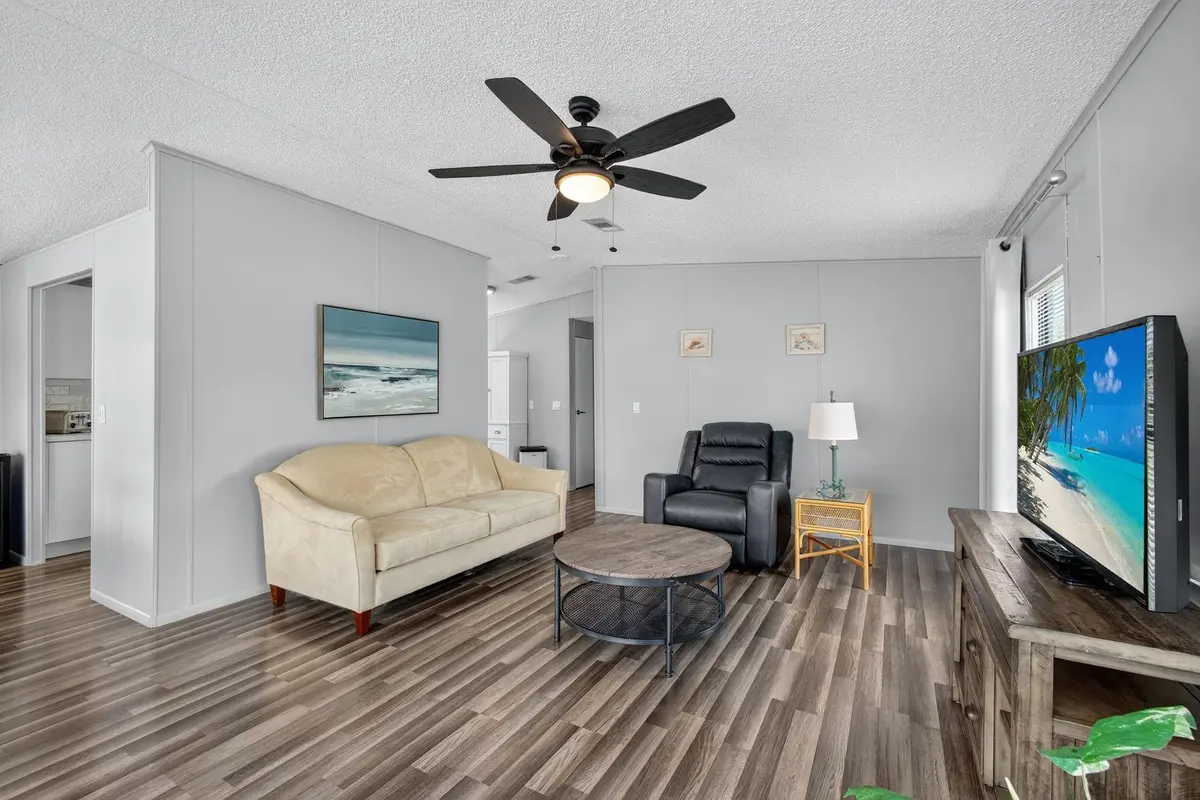 Photo 5 at 13981 Gorrion Court, Fort Pierce