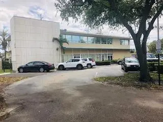 Photo 1 at 140 S Federal Highway, Dania Beach