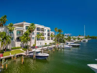 2720 NE 15th Street 301, Fort Lauderdale – sold