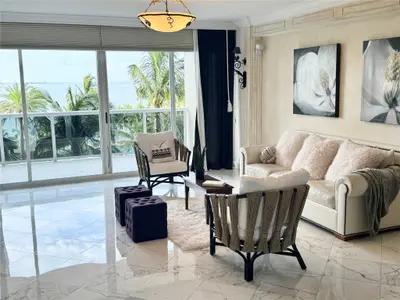 3200 N Ocean Boulevard 707, Fort Lauderdale – sold