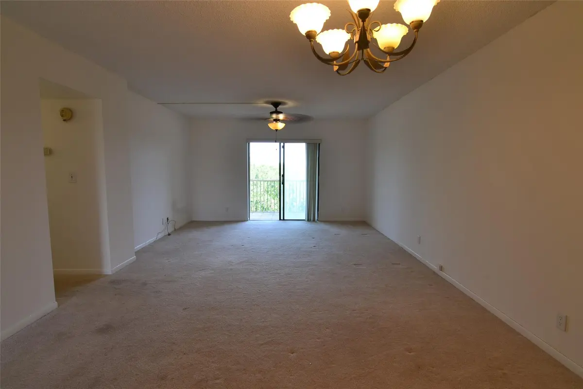 Photo 8 at 3575 Broken Woods Drive 502, Coral Springs