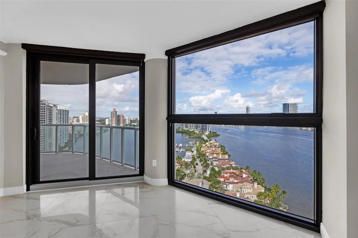 Photo 5 at 4000 Island Boulevard 2606, Aventura
