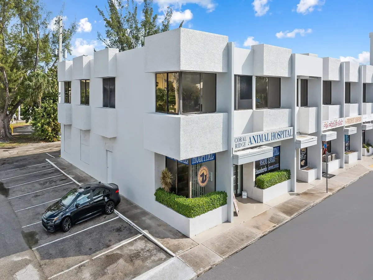 Photo 2 at 2801-2809 E Commercial Boulevard 2803, Fort Lauderdale