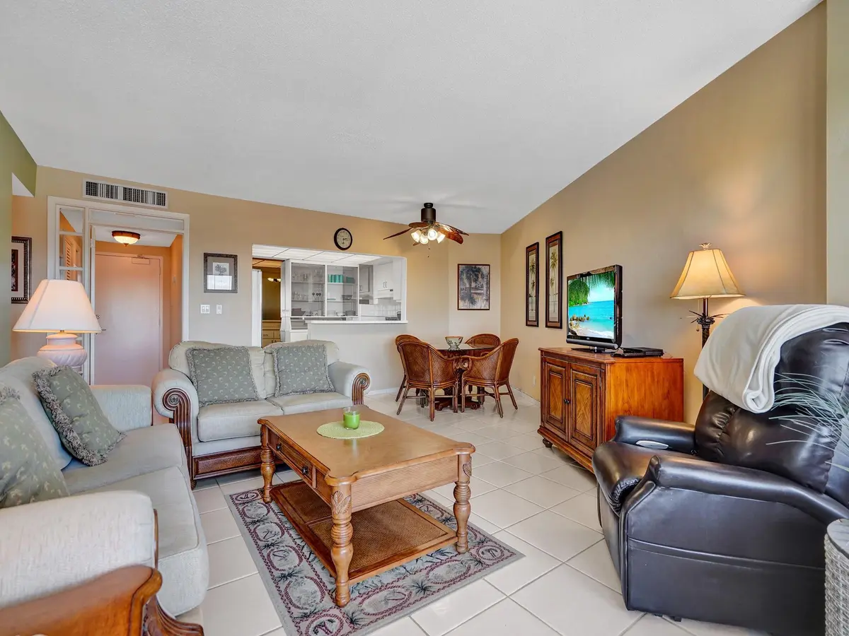 Photo 4 at 3800 Galt Ocean Drive 1014, Fort Lauderdale