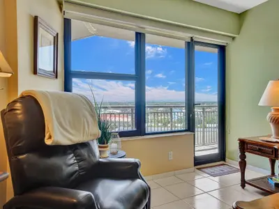 3800 Galt Ocean Drive 1014, Fort Lauderdale – sold