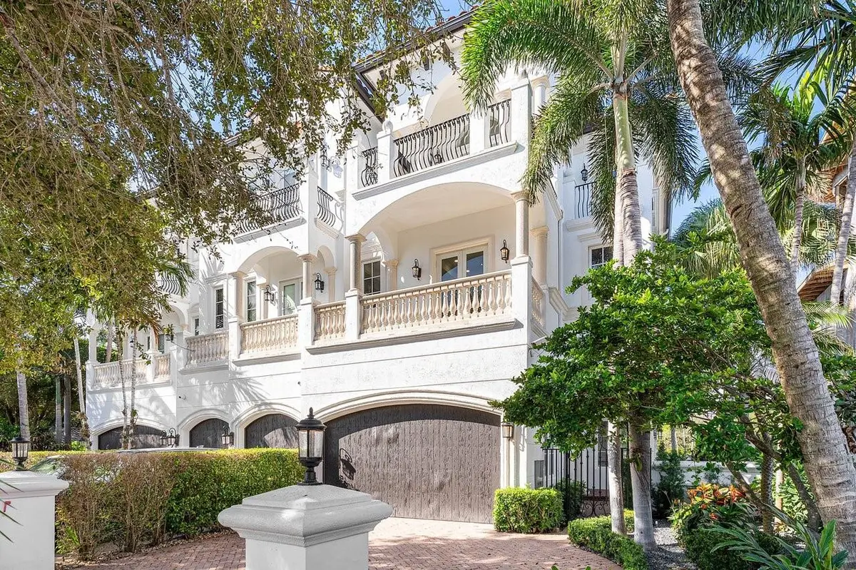 Photo 3 at 549 NE 19th Avenue C, Deerfield Beach
