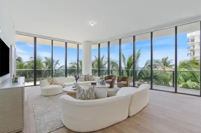 900 N Ocean Boulevard 301, Pompano Beach – sold