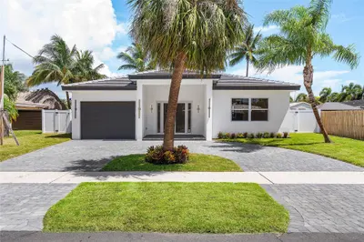 171 SE 4th Court, Pompano Beach – sold