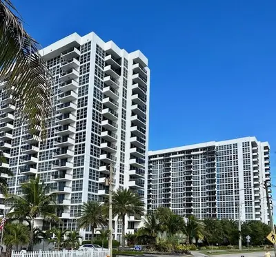 531 N Ocean Boulevard 1808, Pompano Beach – sold