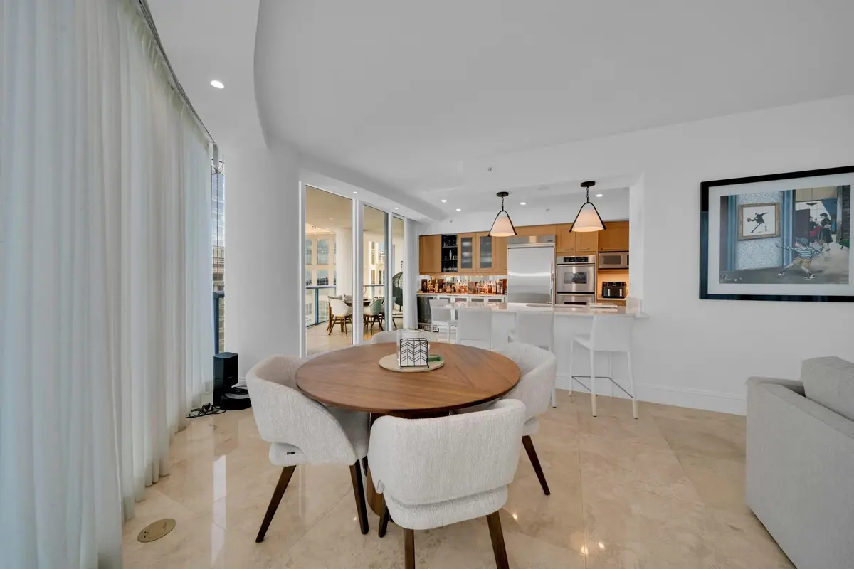 Photo 8 at 333 Las Olas Way 2207, Fort Lauderdale