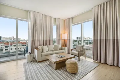 505 N Fort Lauderdale Beach Boulevard 602, Fort Lauderdale – sold