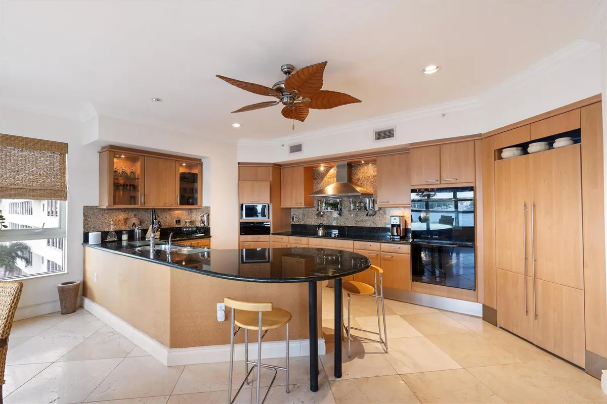 Photo 4 at 209 N Birch Road 401, Fort Lauderdale