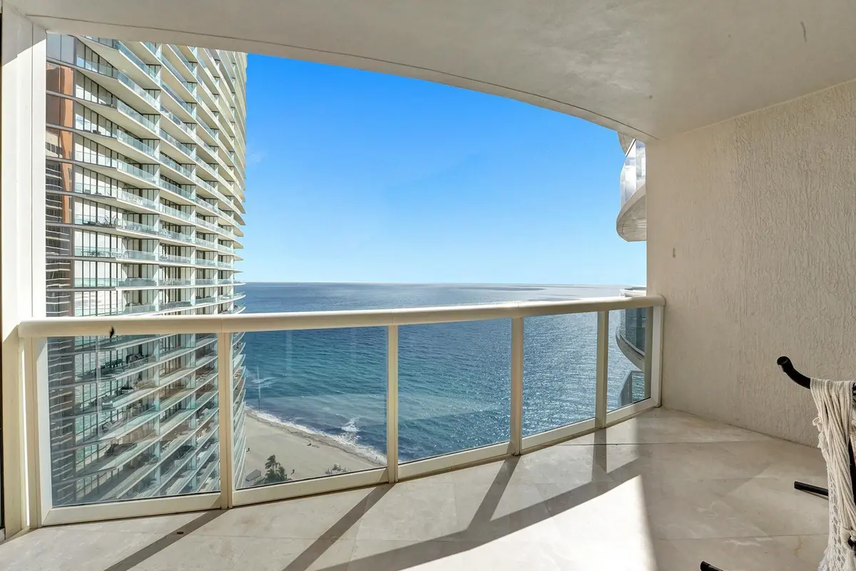 Photo 5 at 18911 Collins Avenue 2706, Sunny Isles Beach