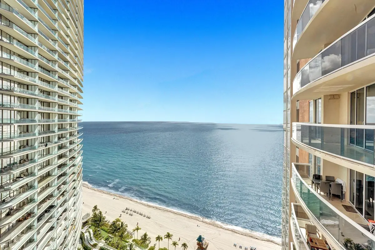 Photo 6 at 18911 Collins Avenue 2706, Sunny Isles Beach