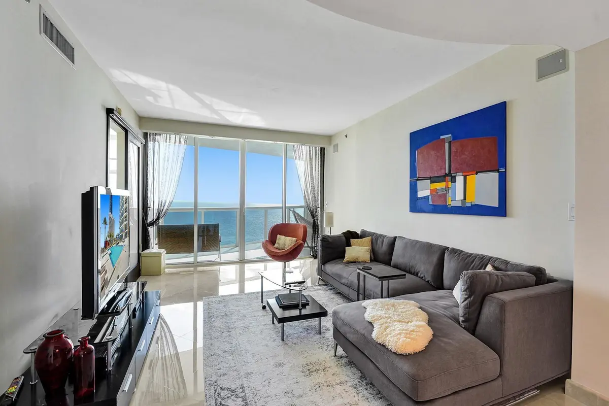 Photo 2 at 18911 Collins Avenue 2706, Sunny Isles Beach