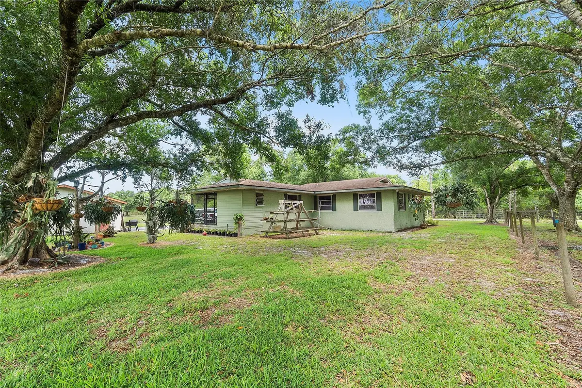 Photo 4 at 10100 W Midway Road, Fort Pierce
