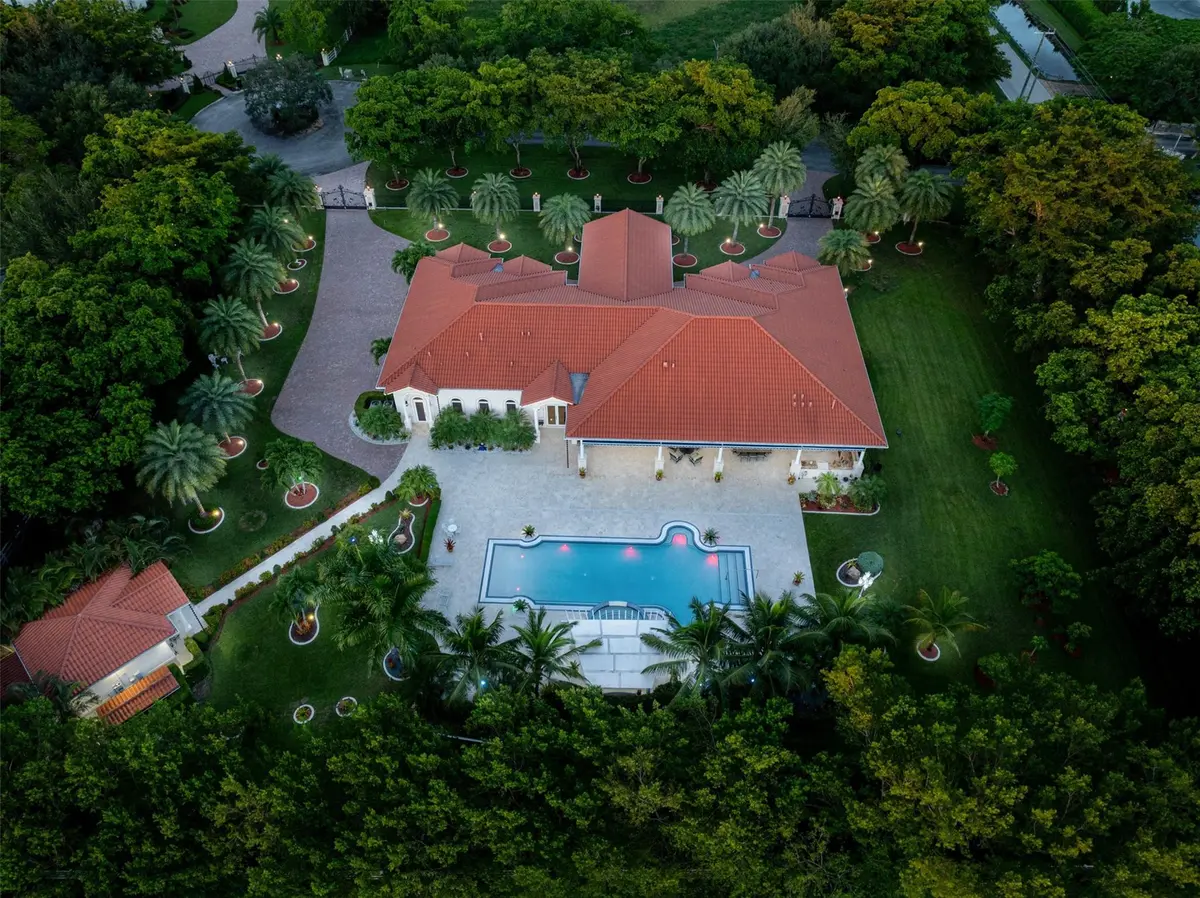 Photo 4 at 5801 Estates Drive, Southwest Ranches