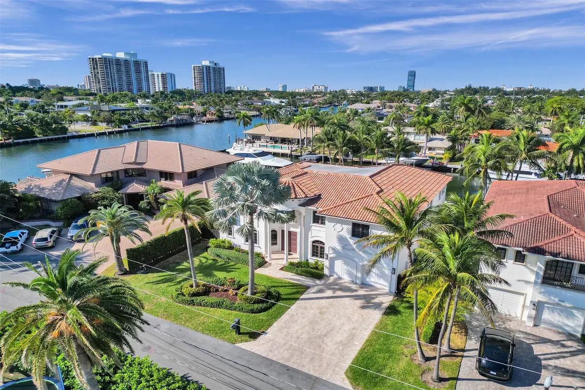 Photo 7 at 642 Palm Drive, Hallandale Beach