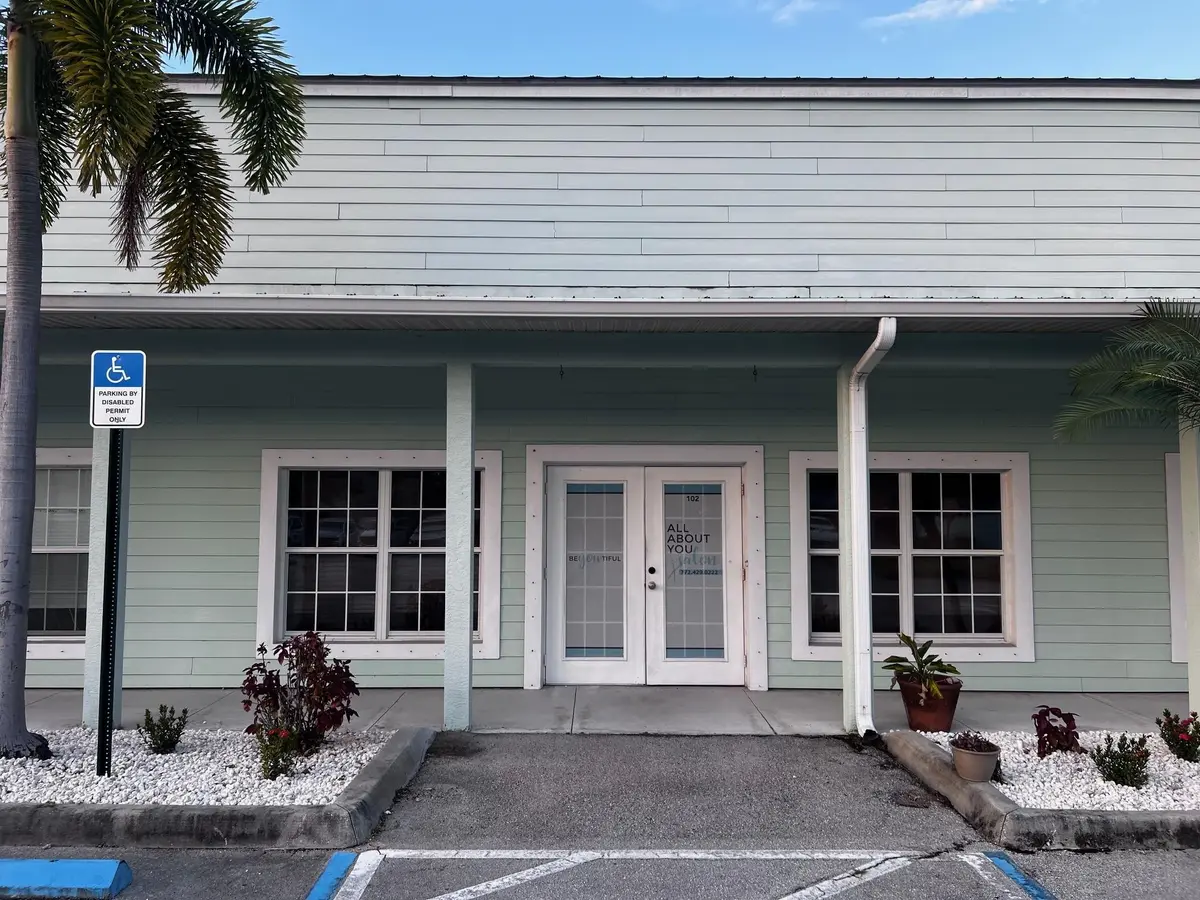 Photo 2 at 3731 Oleander 102, Fort Pierce