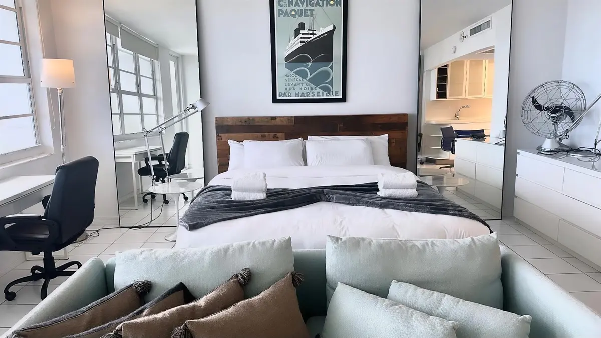 Photo 2 at 100 Lincoln Road 1240, Miami Beach