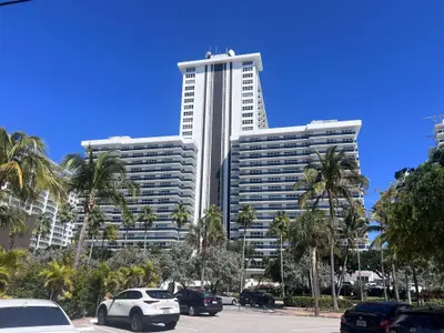 3500 Galt Ocean Drive 1103, Fort Lauderdale – sold