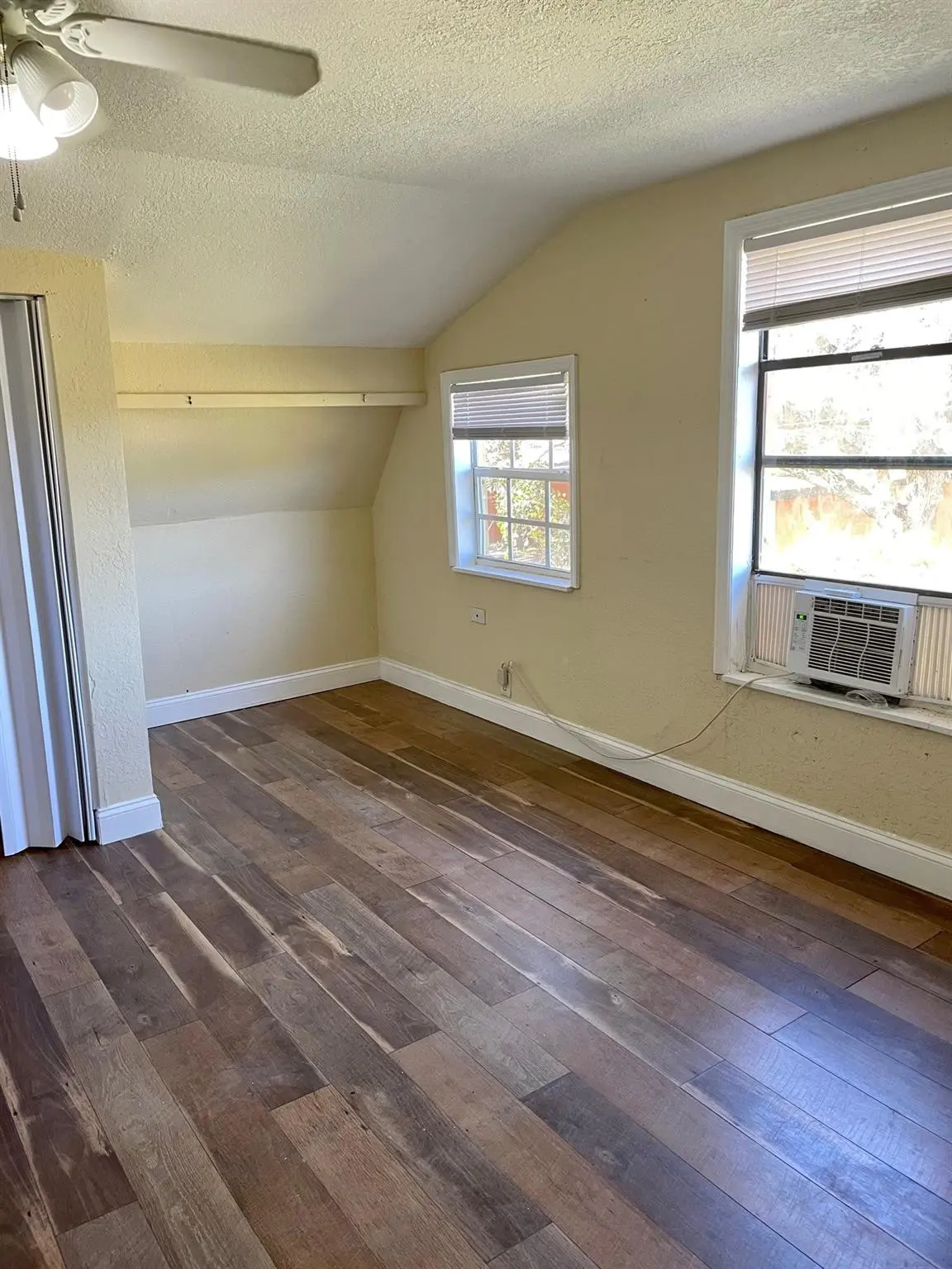 Photo 6 at 1521 N 59th Terrace, Hollywood